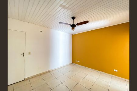 Casa à venda com 158m², 4 quartos e 2 vagas Casa à venda com 158m², 4 quartos e 2 vagasQuarto 3