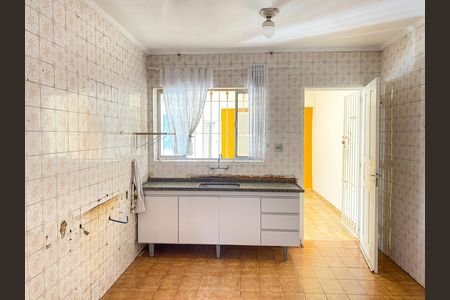 Casa à venda com 158m², 4 quartos e 2 vagas Casa à venda com 158m², 4 quartos e 2 vagasCozinha