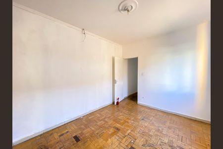 Casa à venda com 158m², 4 quartos e 2 vagas Casa à venda com 158m², 4 quartos e 2 vagasQuarto 2