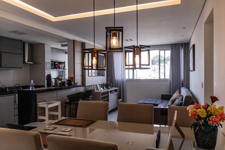 Apartamento à venda com 66m², 2 quartos e 2 vagas Apartamento à venda com 66m², 2 quartos e 2 vagasSala
