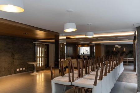 Apartamento à venda com 66m², 2 quartos e 2 vagas Apartamento à venda com 66m², 2 quartos e 2 vagasÁrea comum - Salão de festas