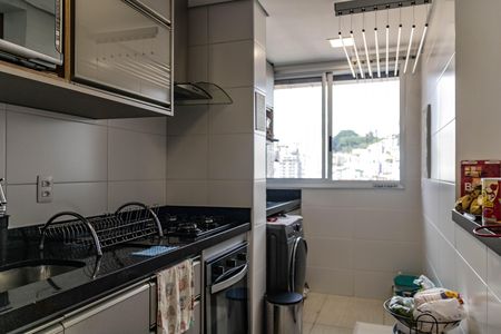 Apartamento à venda com 66m², 2 quartos e 2 vagas Apartamento à venda com 66m², 2 quartos e 2 vagasCozinha