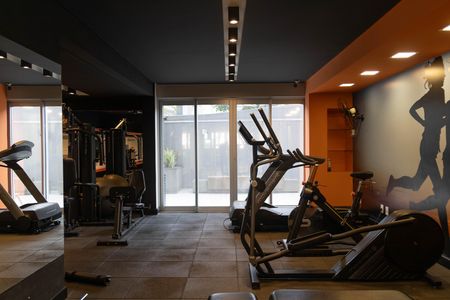 Apartamento à venda com 66m², 2 quartos e 2 vagas Apartamento à venda com 66m², 2 quartos e 2 vagasÁrea comum - Academia