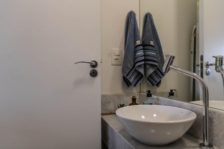 Apartamento à venda com 66m², 2 quartos e 2 vagas Apartamento à venda com 66m², 2 quartos e 2 vagasLavabo