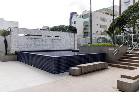 Apartamento à venda com 66m², 2 quartos e 2 vagas Apartamento à venda com 66m², 2 quartos e 2 vagasÁrea comum - Piscina