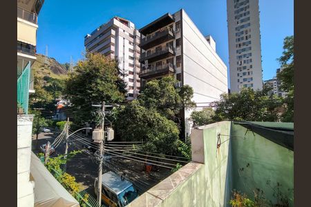Apartamento para alugar com 135m², 3 quartos e sem vagaTerraço