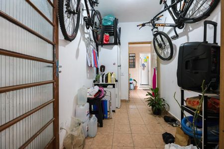 Quarto 2 de casa para alugar com 1 quarto, 55m² em Nucleo Residencial Isabela, Taboão da Serra