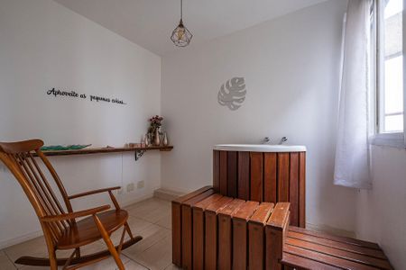 Apartamento à venda com 86m², 2 quartos e 2 vagas Apartamento à venda com 86m², 2 quartos e 2 vagasOfuro