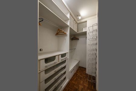 Apartamento à venda com 86m², 2 quartos e 2 vagas Apartamento à venda com 86m², 2 quartos e 2 vagasSuíte