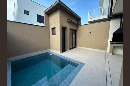 Casa de condomínio à venda com 145m², 3 quartos e 2 vagas Casa de condomínio à venda com 145m², 3 quartos e 2 vagasPiscina
