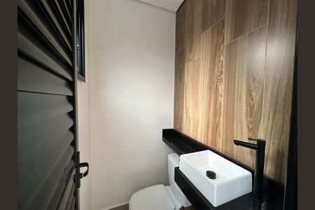 Casa de condomínio à venda com 145m², 3 quartos e 2 vagas Casa de condomínio à venda com 145m², 3 quartos e 2 vagasBanheiro Social