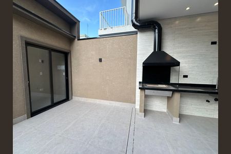 Casa de condomínio à venda com 145m², 3 quartos e 2 vagas Casa de condomínio à venda com 145m², 3 quartos e 2 vagasChurrasqueira