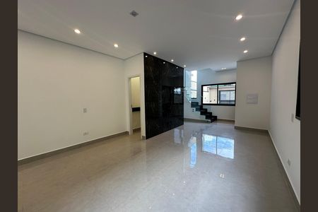 Sala de casa de condomínio à venda com 3 quartos, 182m² em Villas do Jaguari, Santana de Parnaíba