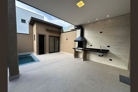 Casa de condomínio à venda com 145m², 3 quartos e 2 vagas Casa de condomínio à venda com 145m², 3 quartos e 2 vagasChurrasqueira
