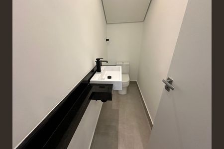Casa de condomínio à venda com 145m², 3 quartos e 2 vagas Casa de condomínio à venda com 145m², 3 quartos e 2 vagasLavabo