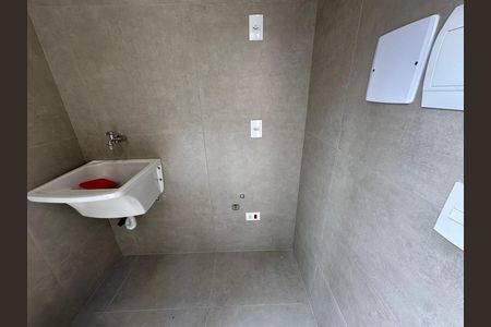 Casa de condomínio à venda com 145m², 3 quartos e 2 vagas Casa de condomínio à venda com 145m², 3 quartos e 2 vagasÁrea de Serviço