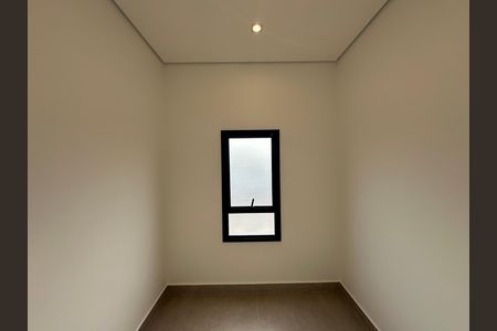 Casa de condomínio à venda com 145m², 3 quartos e 2 vagas Casa de condomínio à venda com 145m², 3 quartos e 2 vagasCloset da suíte 1