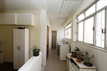 Apartamento à venda com 170m², 4 quartos e 4 vagasÁrea de Serviço