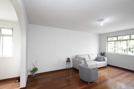 Apartamento à venda com 170m², 4 quartos e 4 vagasSala