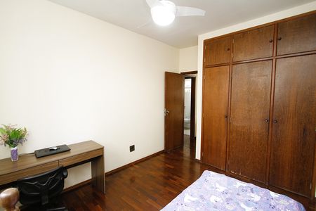 Apartamento à venda com 170m², 4 quartos e 4 vagasQuarto 1