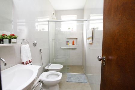 Apartamento à venda com 170m², 4 quartos e 4 vagasBanheiro Social