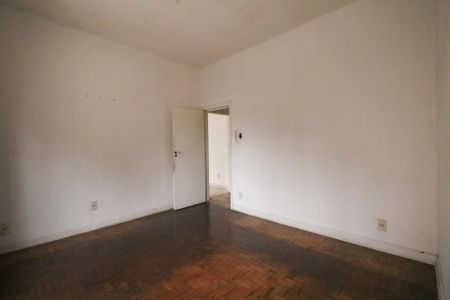 Casa para alugar com 384m², 2 quartos e 5 vagas Casa para alugar com 384m², 2 quartos e 5 vagasQuarto 1