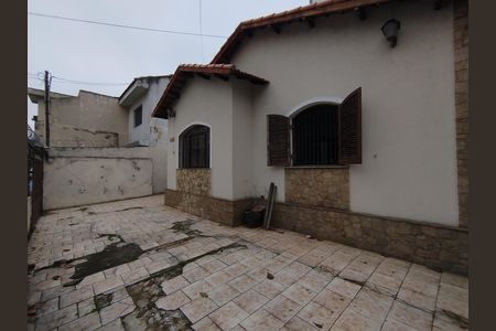 Casa para alugar com 384m², 2 quartos e 5 vagas Casa para alugar com 384m², 2 quartos e 5 vagasGaragem