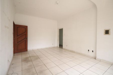 Casa para alugar com 384m², 2 quartos e 5 vagas Casa para alugar com 384m², 2 quartos e 5 vagasSala