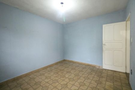 Casa para alugar com 384m², 2 quartos e 5 vagas Casa para alugar com 384m², 2 quartos e 5 vagasCasa dos Fundos