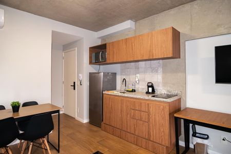 Studio de kitnet/studio para alugar com 0 quarto, 67m² em Consolação, São Paulo