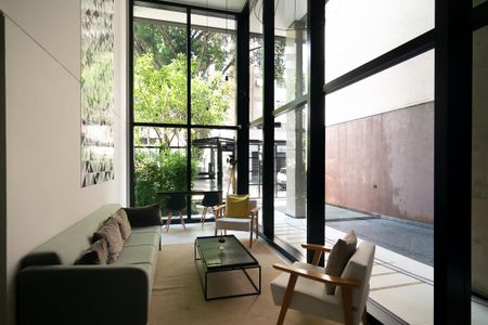 Studio para alugar com 67m², 0 quarto e sem vaga Studio para alugar com 67m², 0 quarto e sem vagaHall de Entrada
