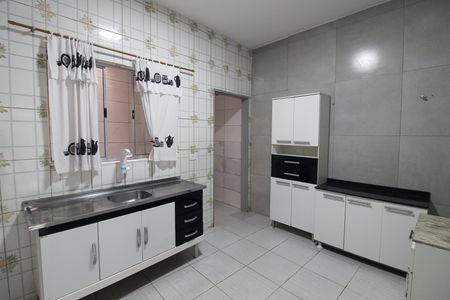 Cozinha de casa para alugar com 2 quartos, 70m² em Butantã, São Paulo