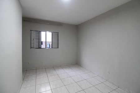 Casa para alugar com 70m², 2 quartos e sem vaga Casa para alugar com 70m², 2 quartos e sem vagaQuarto 1