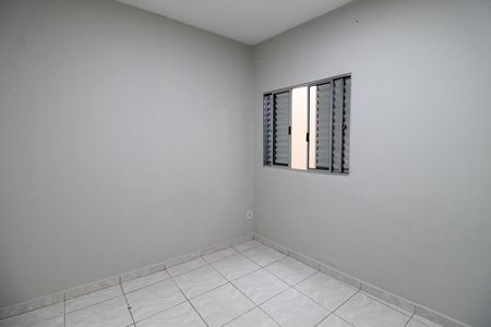Casa para alugar com 70m², 2 quartos e sem vaga Casa para alugar com 70m², 2 quartos e sem vagaQuarto 2