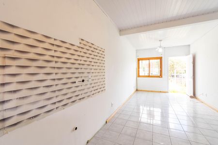 Casa para alugar com 42m², 2 quartos e 1 vaga
