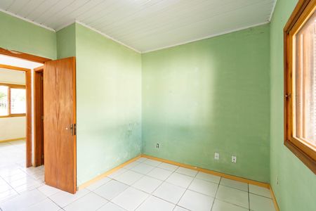 Casa para alugar com 42m², 2 quartos e 1 vaga