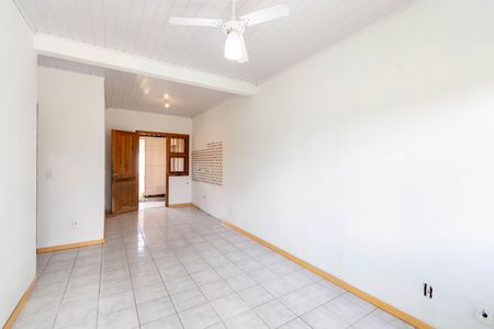 Casa para alugar com 2 quartos, 42m² em Guajuviras, Canoas