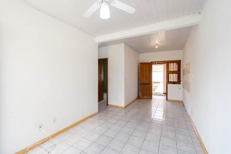 Casa para alugar com 2 quartos, 42m² em Guajuviras, Canoas
