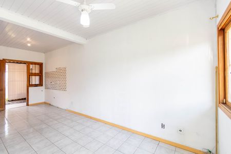 Casa para alugar com 42m², 2 quartos e 1 vaga
