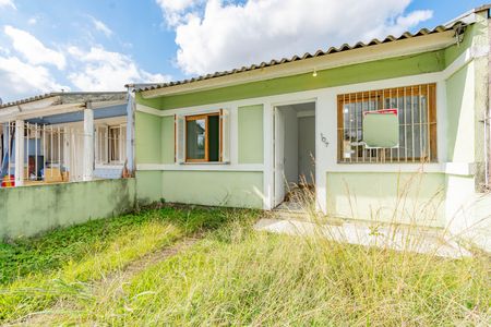 Casa para alugar com 42m², 2 quartos e 1 vaga