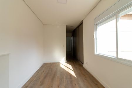 Casa de condomínio à venda com 245m², 3 quartos e 2 vagas Casa de condomínio à venda com 245m², 3 quartos e 2 vagasSuite 2