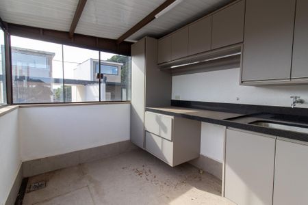 Casa de condomínio à venda com 245m², 3 quartos e 2 vagas Casa de condomínio à venda com 245m², 3 quartos e 2 vagasÁrea externa
