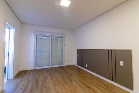 Casa de condomínio à venda com 245m², 3 quartos e 2 vagas Casa de condomínio à venda com 245m², 3 quartos e 2 vagasSuite 1