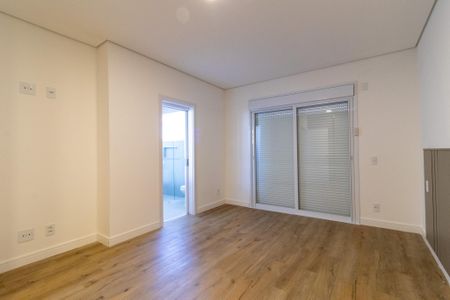 Casa de condomínio à venda com 245m², 3 quartos e 2 vagas Casa de condomínio à venda com 245m², 3 quartos e 2 vagasSuite 1