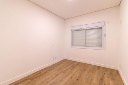 Casa de condomínio à venda com 245m², 3 quartos e 2 vagas Casa de condomínio à venda com 245m², 3 quartos e 2 vagasSuite 3