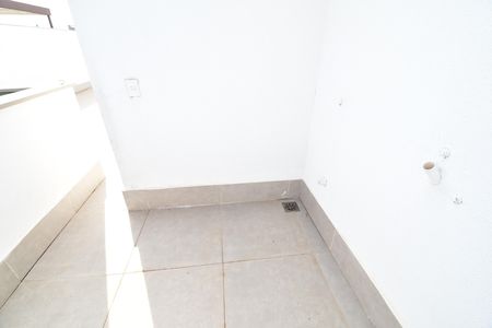 Casa de condomínio à venda com 245m², 3 quartos e 2 vagasÁrea de Serviço