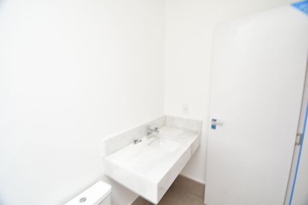 Casa de condomínio à venda com 245m², 3 quartos e 2 vagasBanheiro Suíte