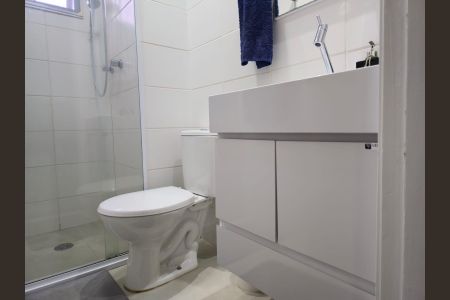 Apartamento à venda com 62m², 2 quartos e 1 vaga Apartamento à venda com 62m², 2 quartos e 1 vagaBanheiro da Suíte