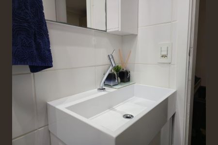 Apartamento à venda com 62m², 2 quartos e 1 vaga Apartamento à venda com 62m², 2 quartos e 1 vagaBanheiro da Suíte
