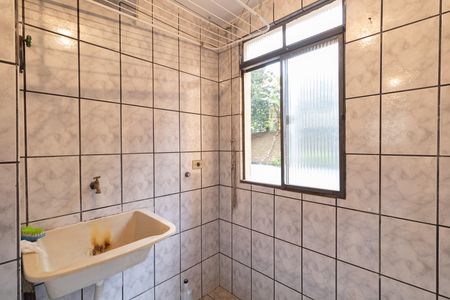 Apartamento para alugar com 48m², 2 quartos e 1 vaga Apartamento para alugar com 48m², 2 quartos e 1 vagaCozinha e Área de Serviço